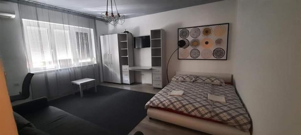 Merey Apartment Сегед Экстерьер фото