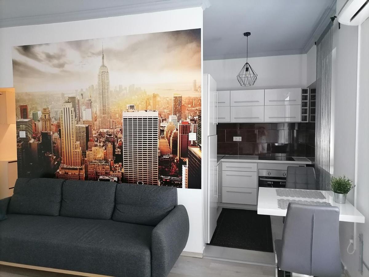 Merey Apartment Сегед Экстерьер фото