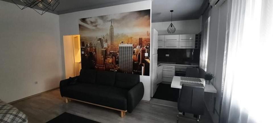 Merey Apartment Сегед Экстерьер фото