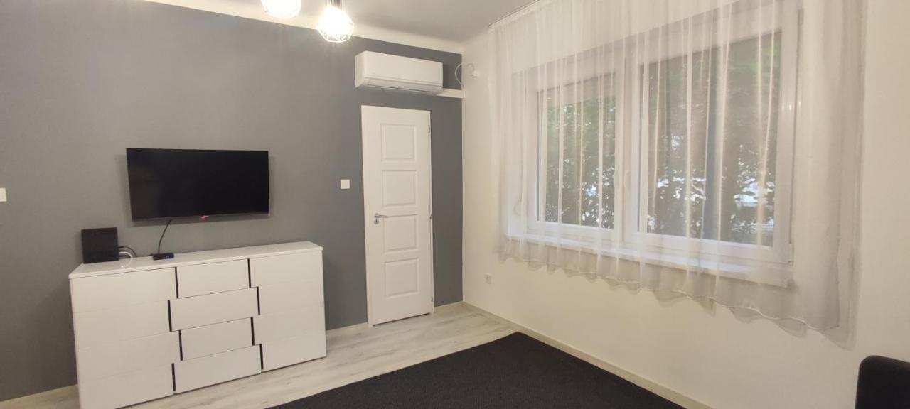 Merey Apartment Сегед Экстерьер фото